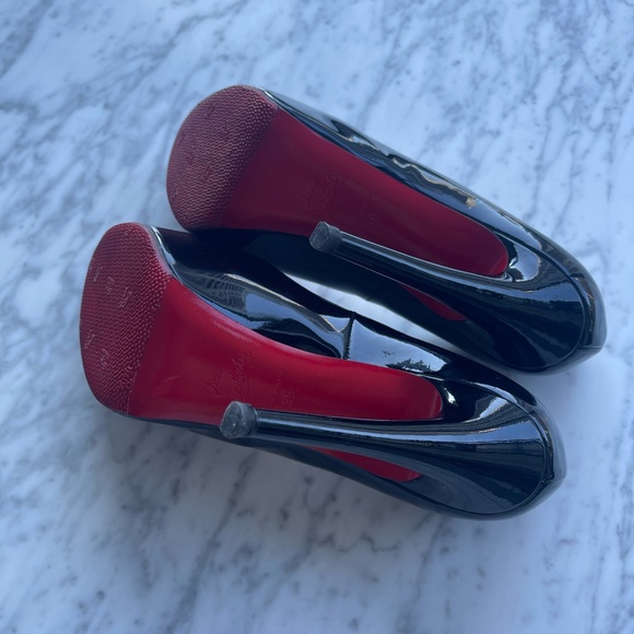 Christian Louboutin Privé Open Toe Pump - Picture 3 of 7